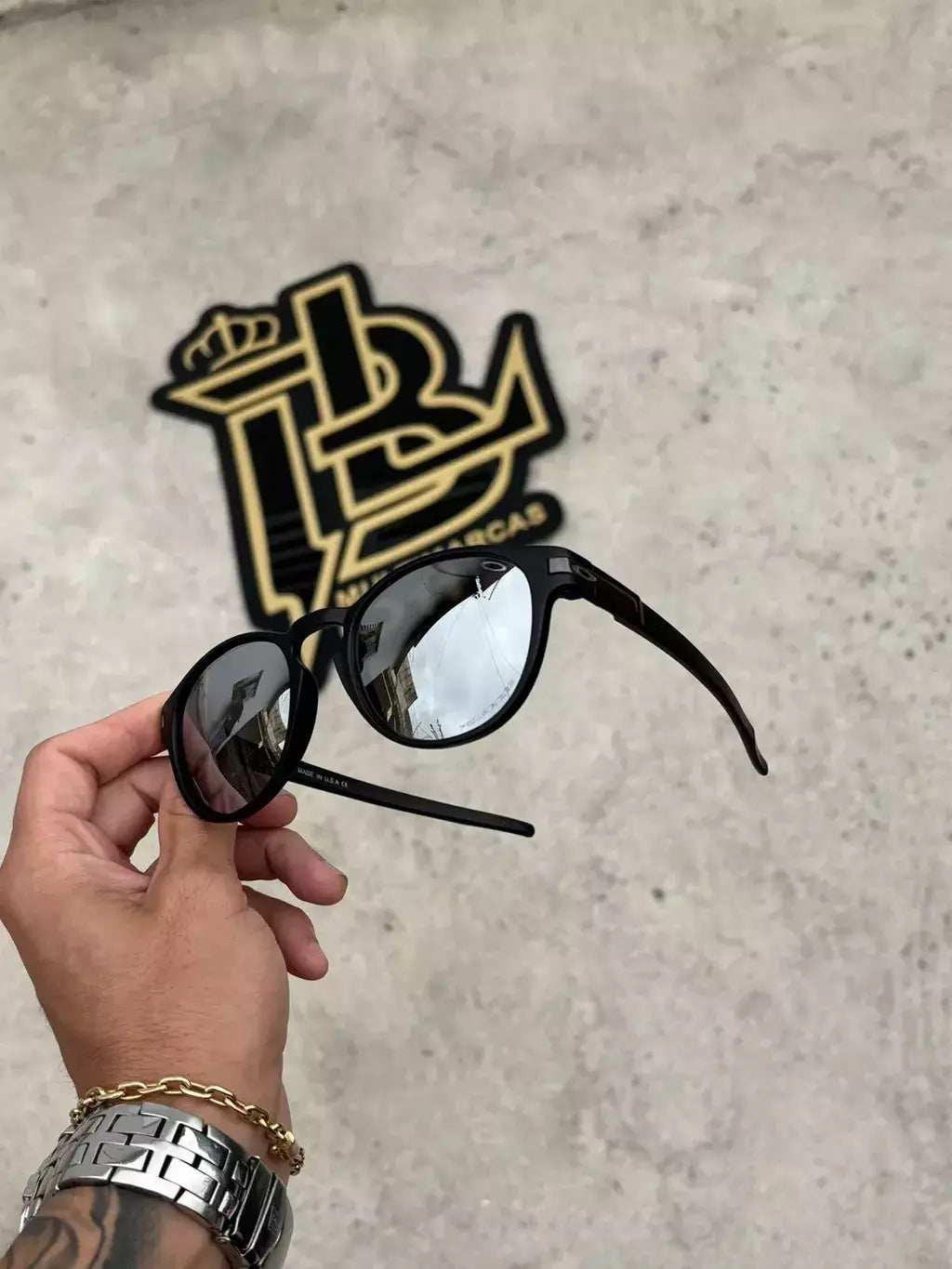 LATCH PRETO LENTES ESPELHADO