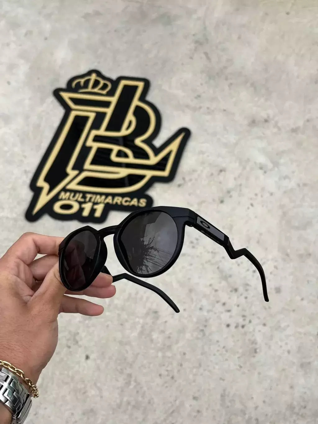 HSTN ALL BLACK