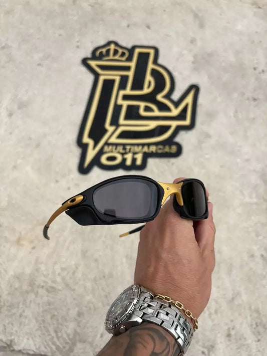 JULIET CORVETTE ARO CARBON LENTES BLACK + SIDE BLINDER PRETO