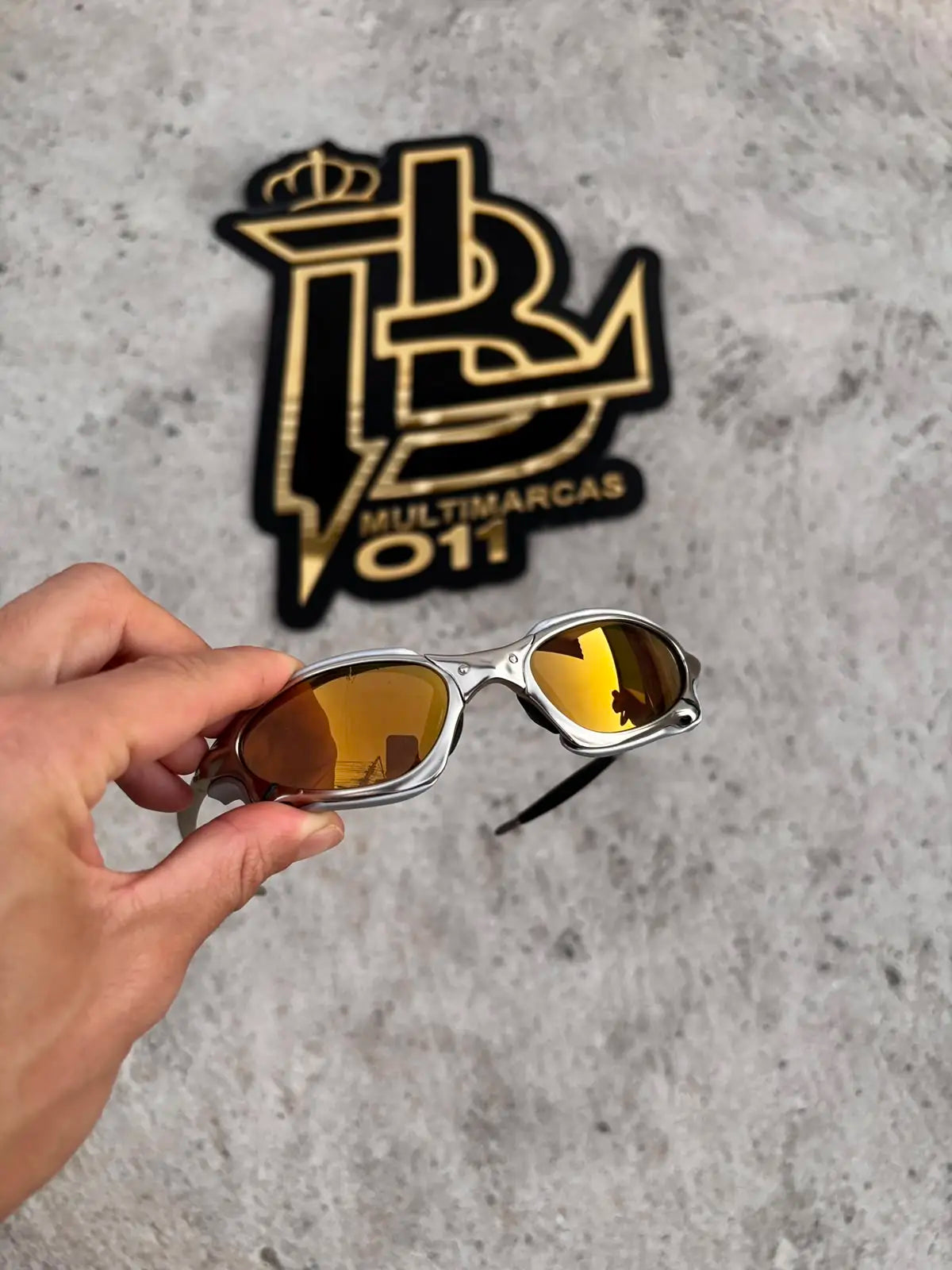 PENNY PLASMA LENTES GOLD CAFÉ SIDE BLINDER CINZA LINHA PREMIUM