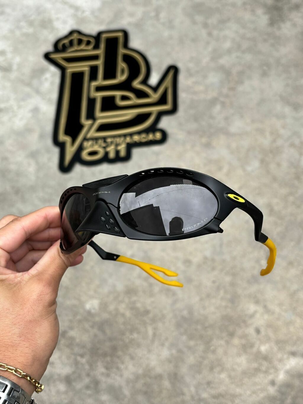 PLANTARIS PRETO COM AMARELO PREMIUM
