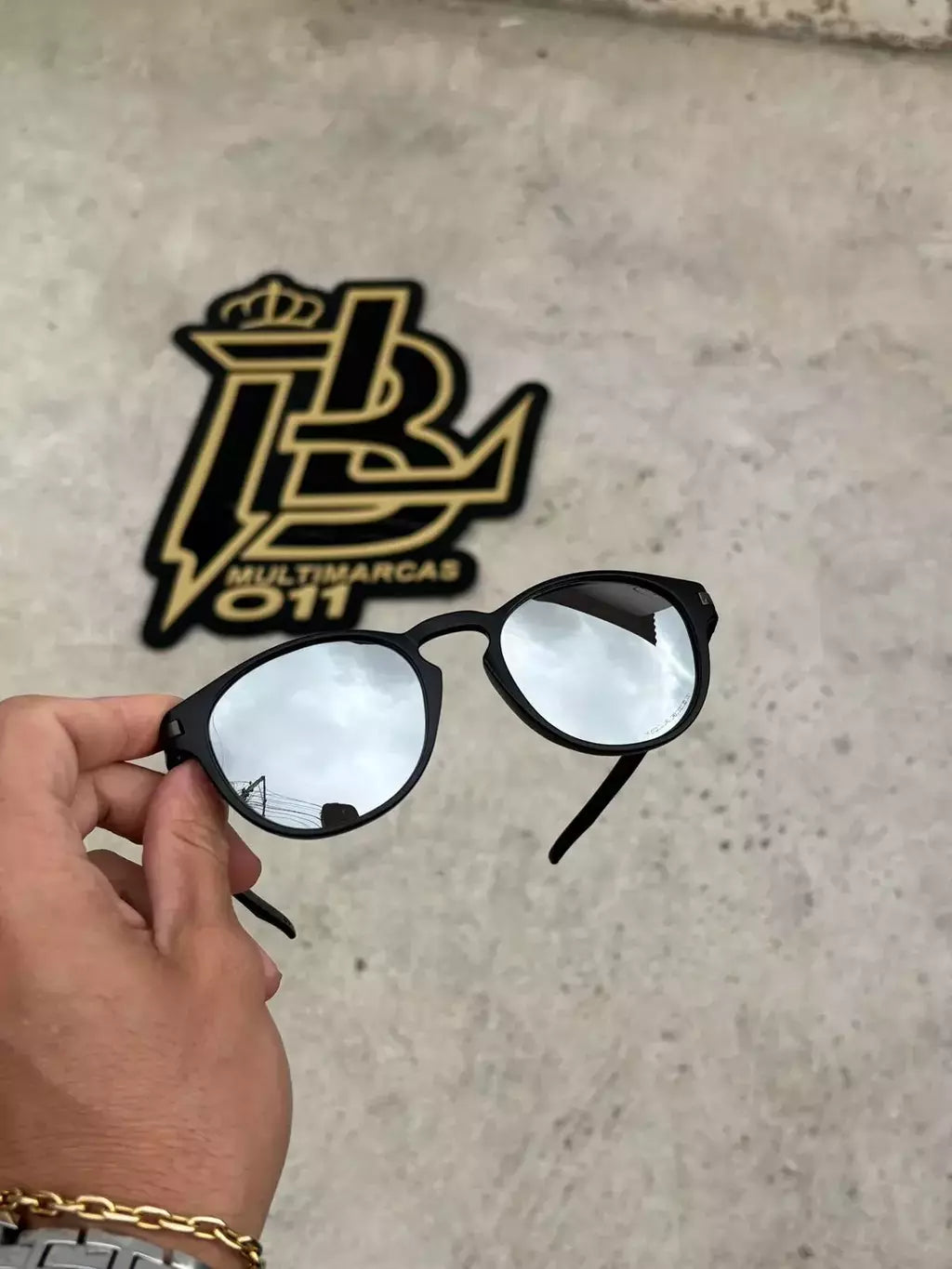 LATCH PRETO LENTES ESPELHADO