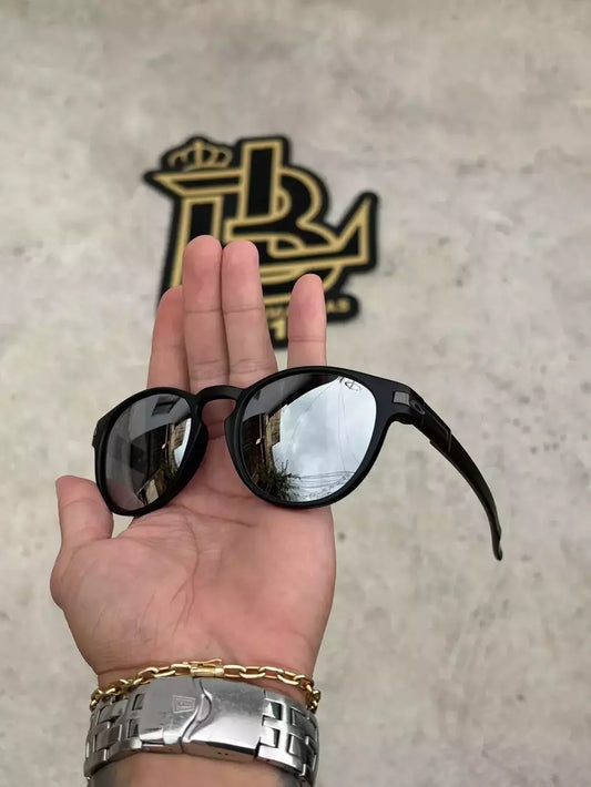 LATCH PRETO LENTES ESPELHADO