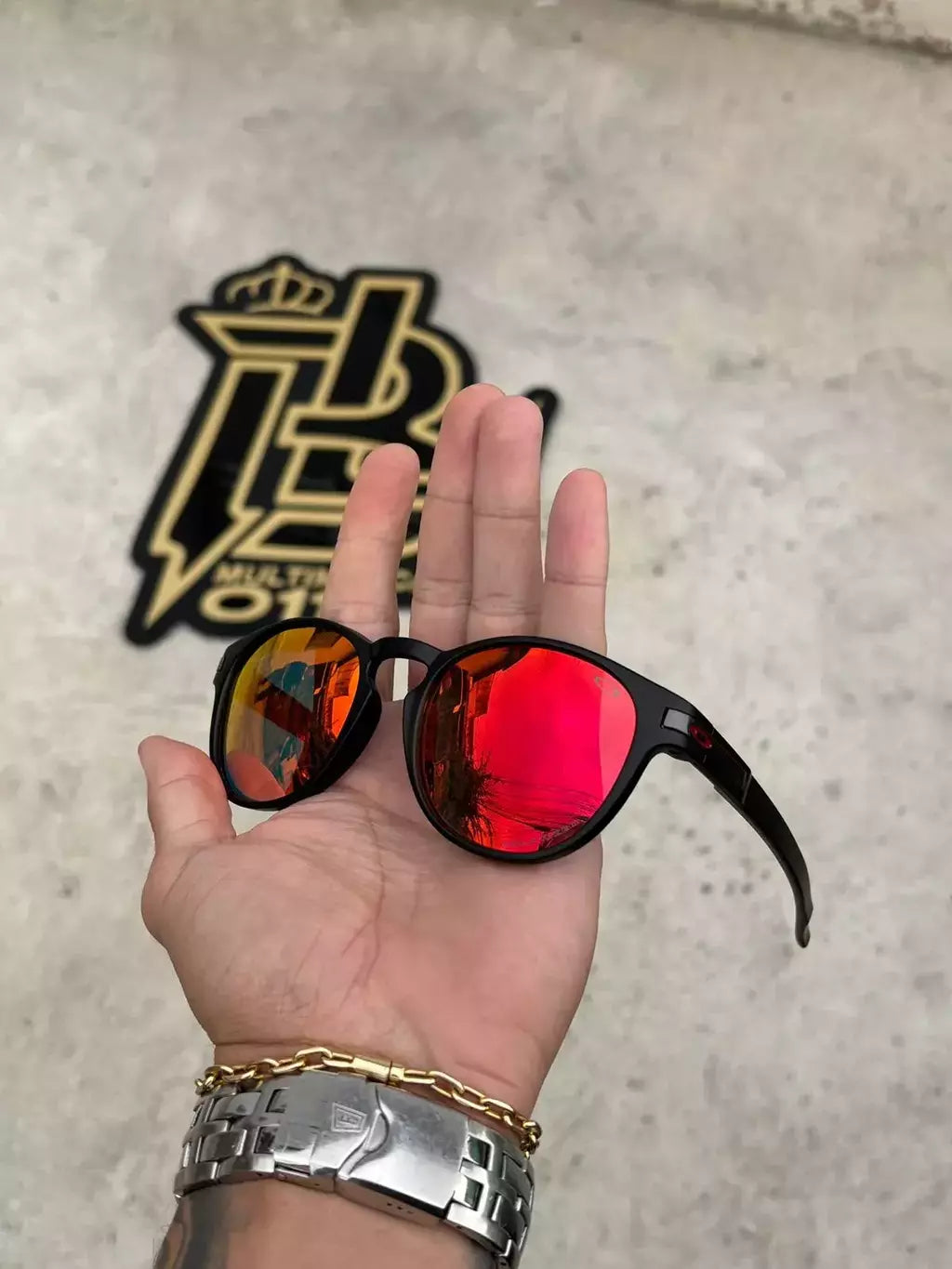 LATCH PRETO LENTES RUBY