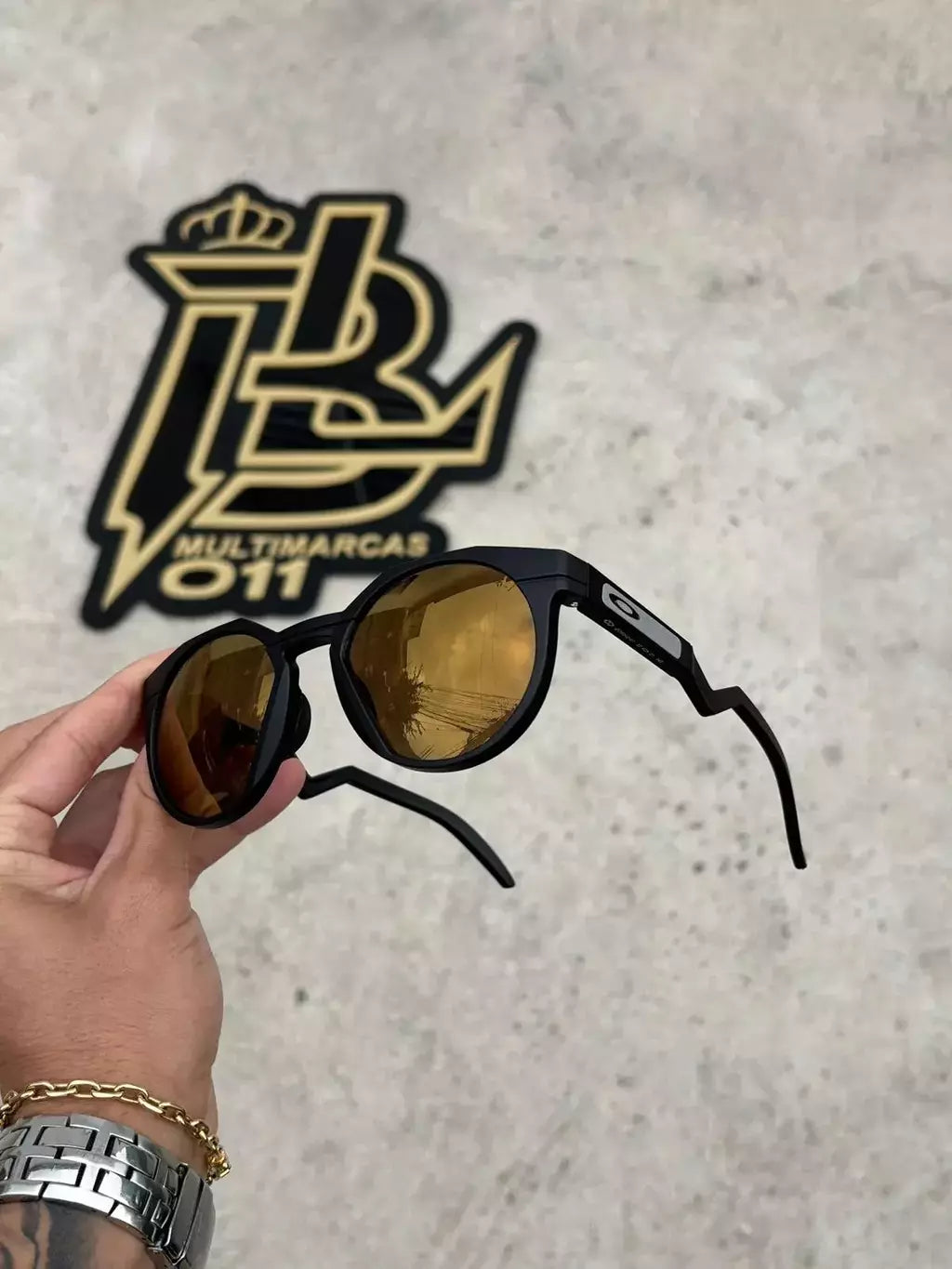 HSTN PRETO LENTES GOLD CAFÉ