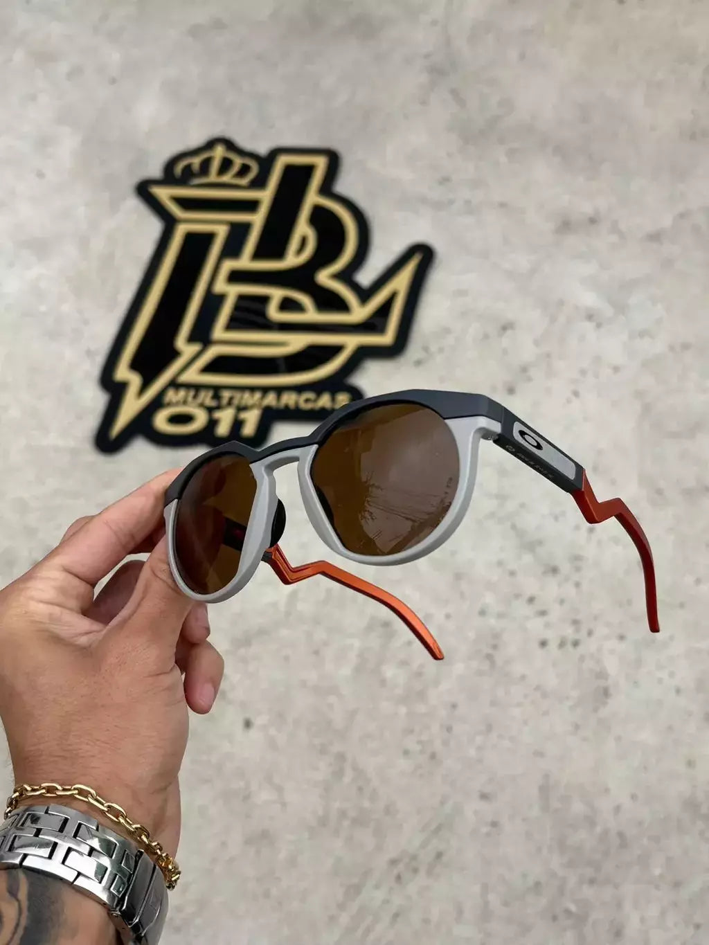 HSTN CINZA LENTES VR28