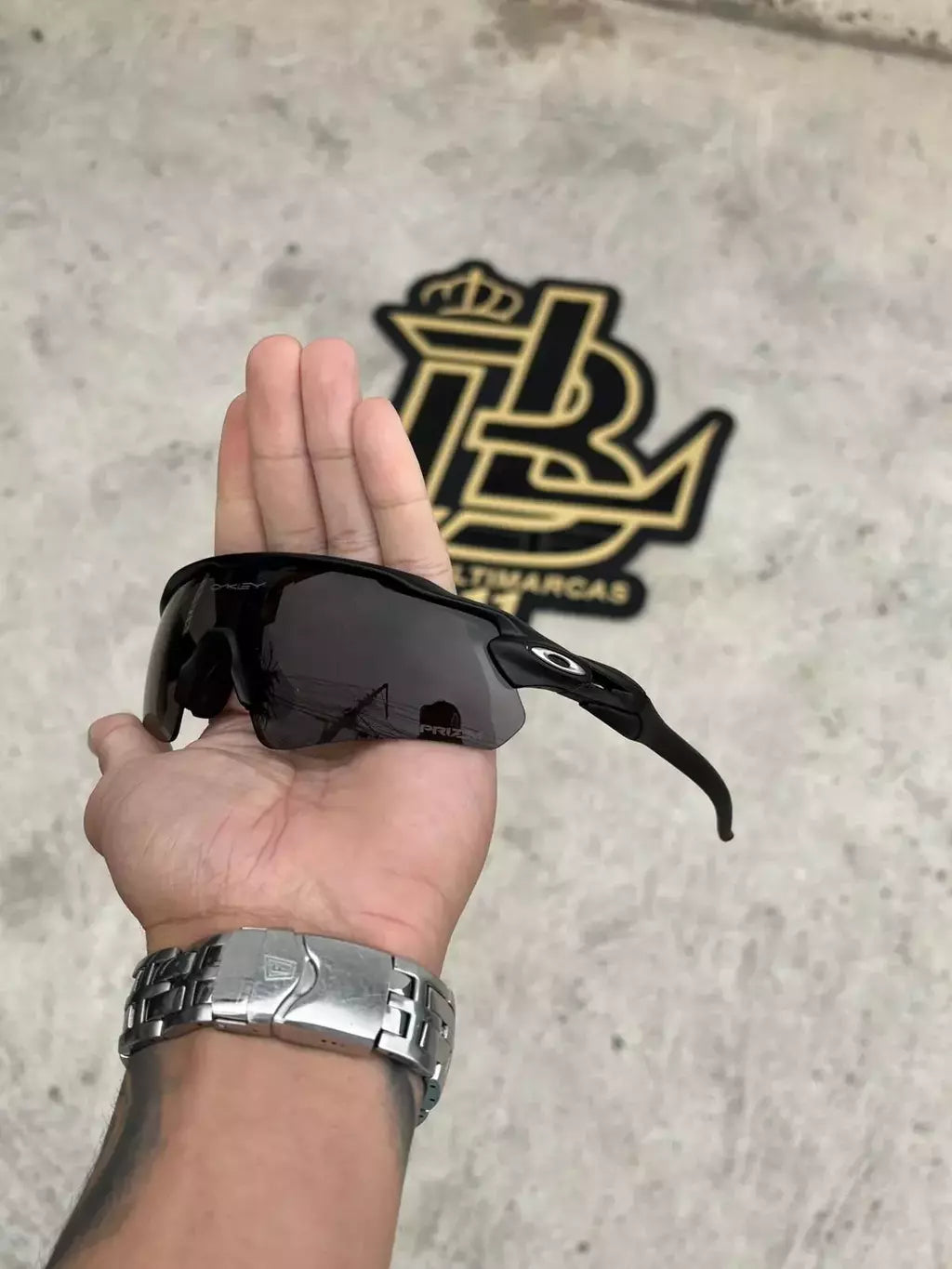 RADAR EV ALL BLACK PREMIUM