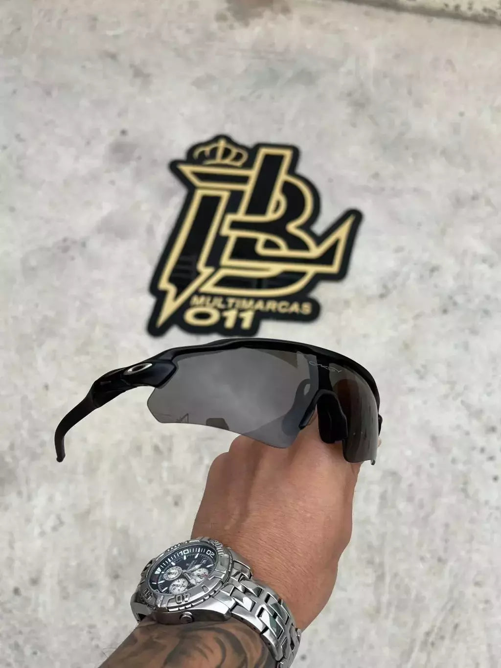 RADAR EV ALL BLACK PREMIUM