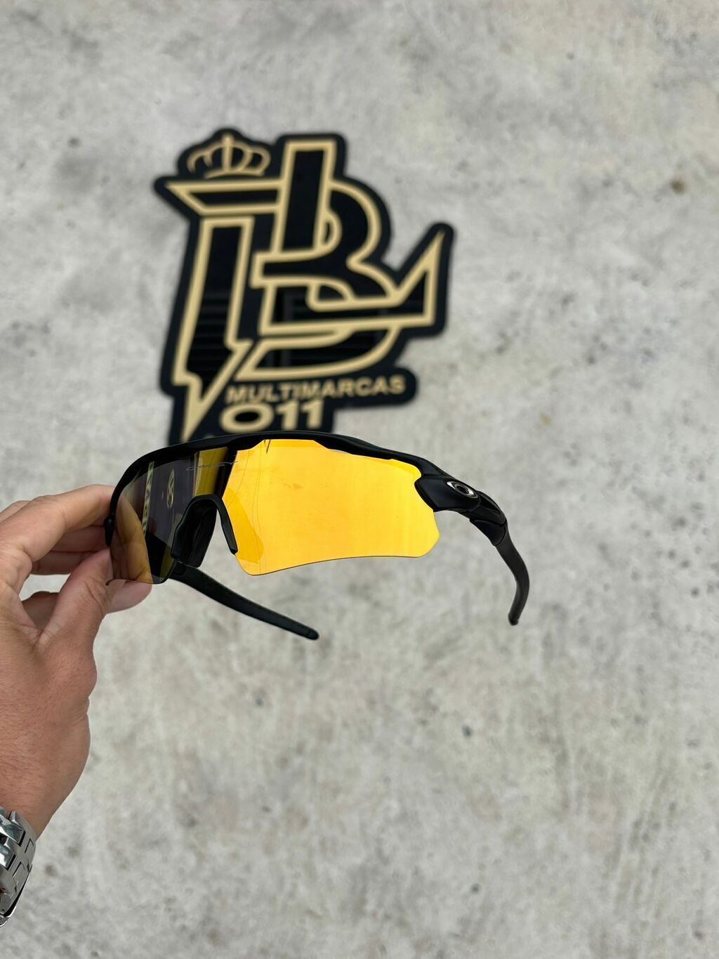 RADAR EV PRETO LENTES GOLD