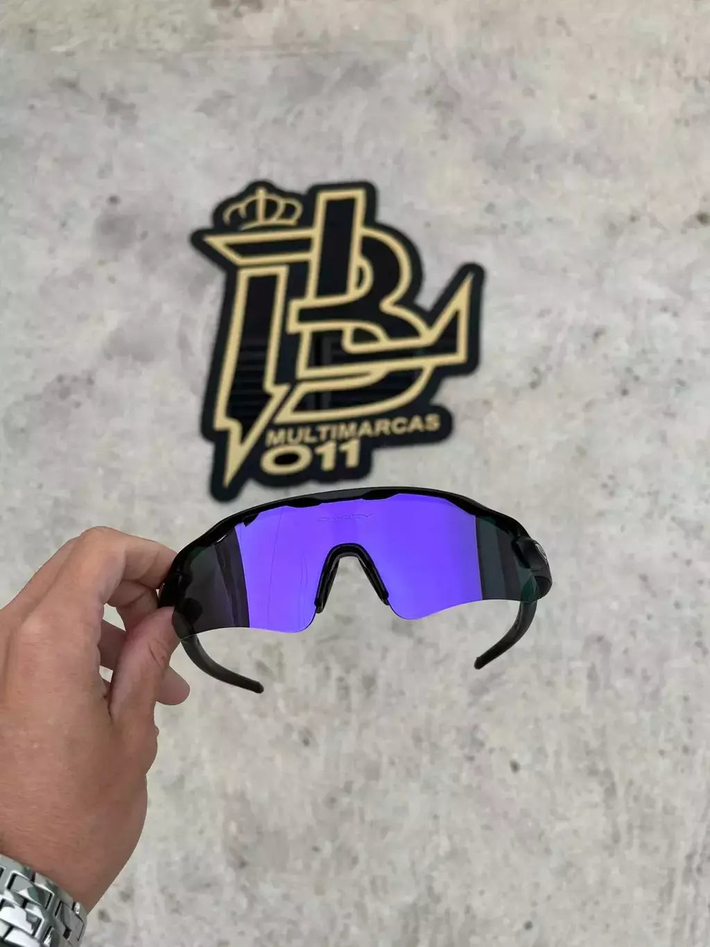 RADAR EV PRETO LENTES ROXA