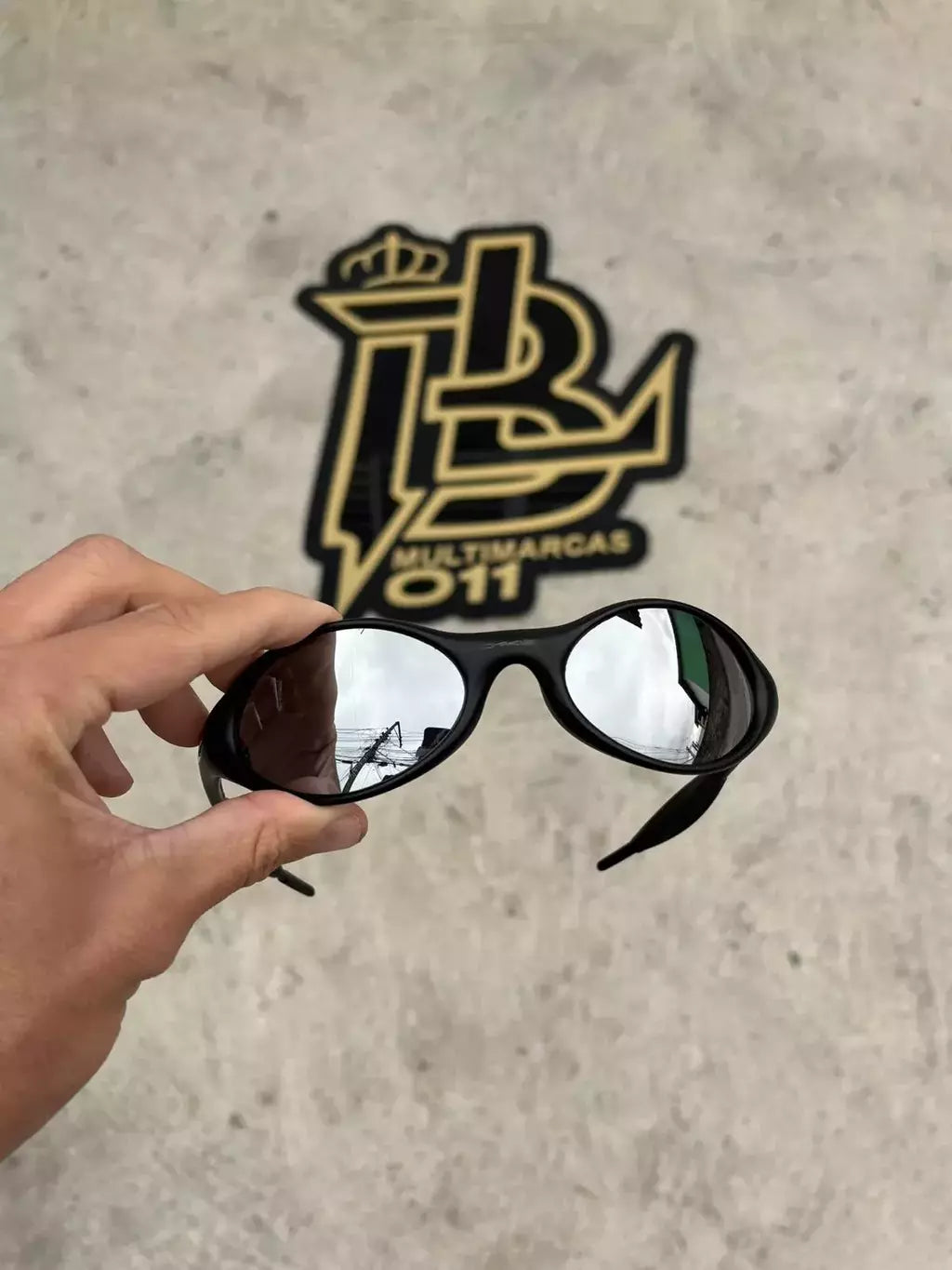 EYE JACKET PRETO LENTES ESPELHADO