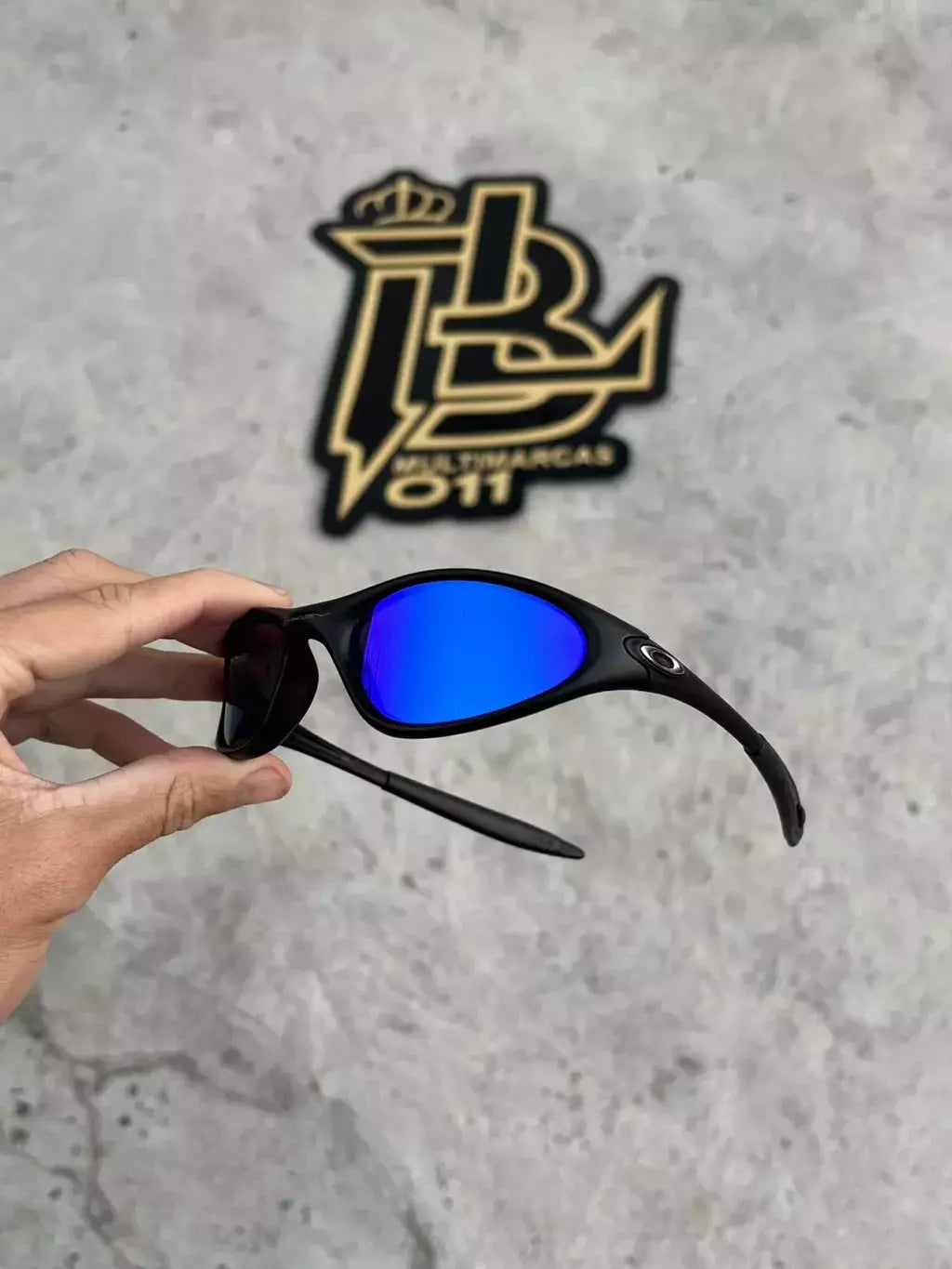 MINUTE PRETO LENTES AZUL ESCURO