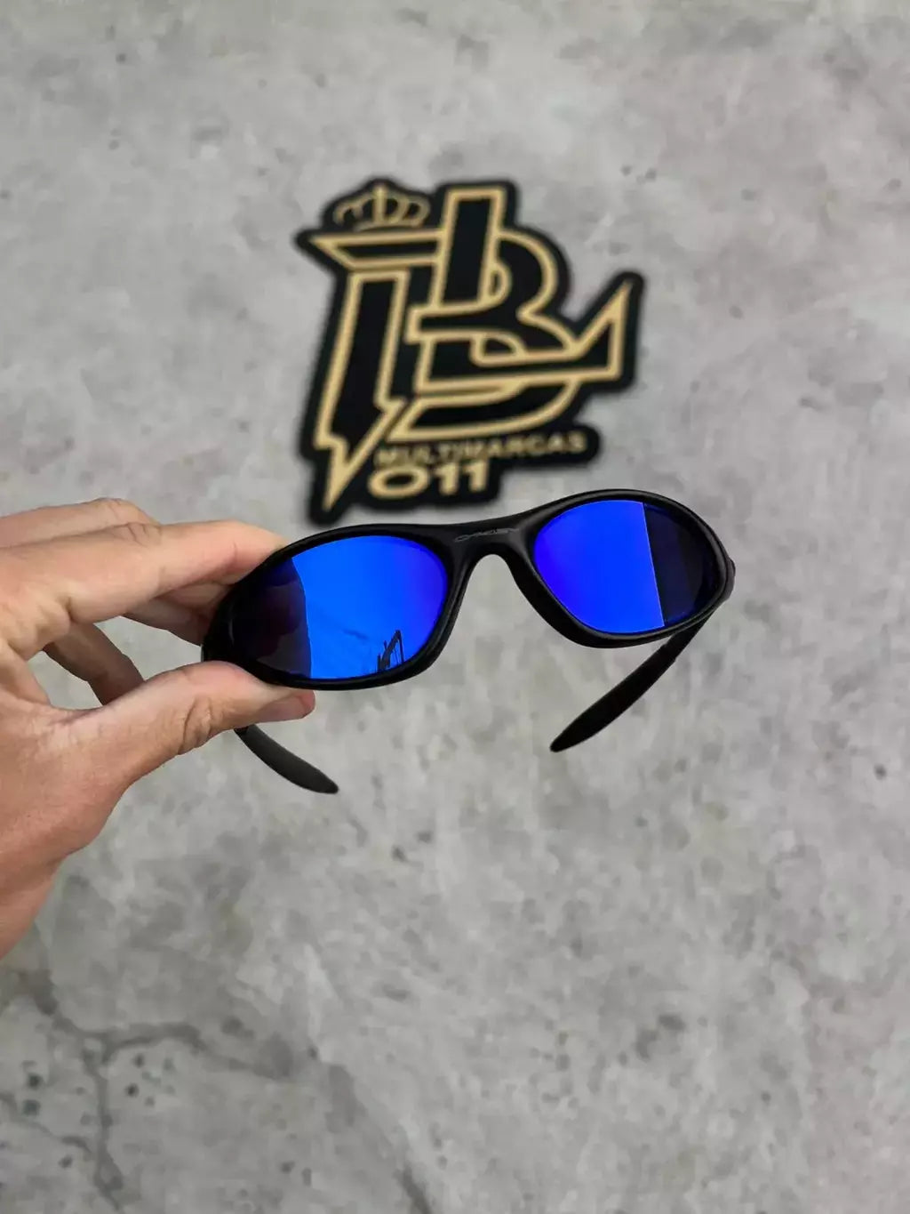 MINUTE PRETO LENTES AZUL ESCURO