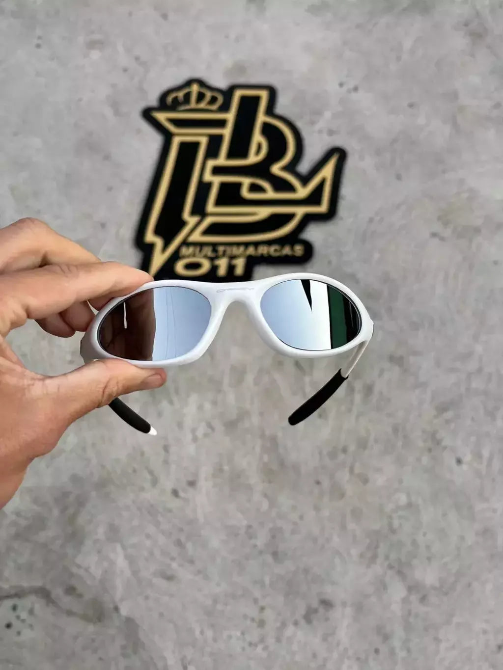 MINUTE BRANCO LENTES ESPELHADO/ KIT PRETO