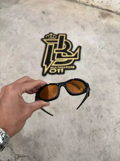 PLATE BLACK LENTES GOLD CAFÉ