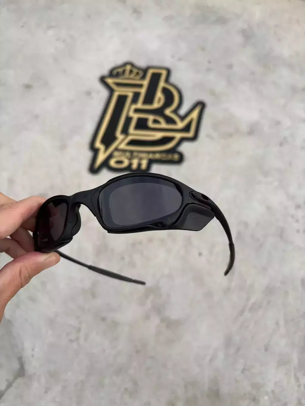 JULIET CARBON ALL BLACK + SIDE BLINDER PRETO