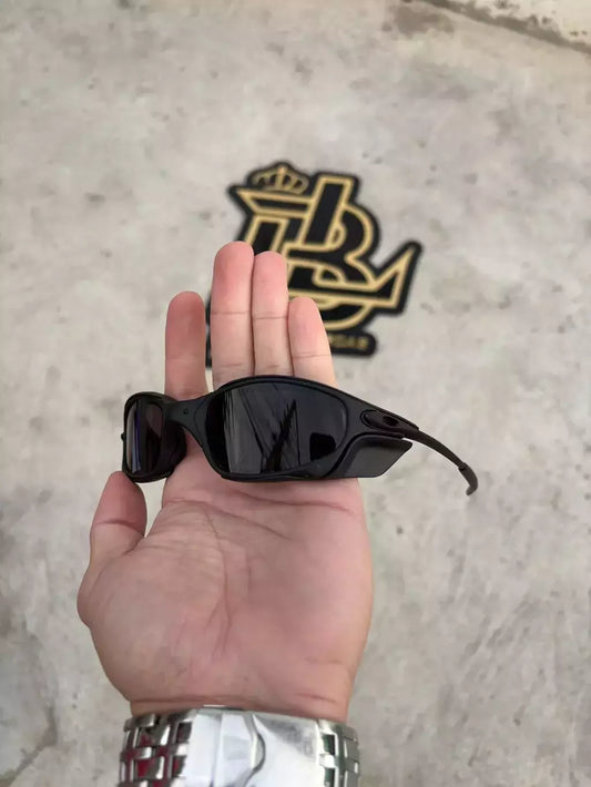 JULIET CARBON ALL BLACK + SIDE BLINDER PRETO