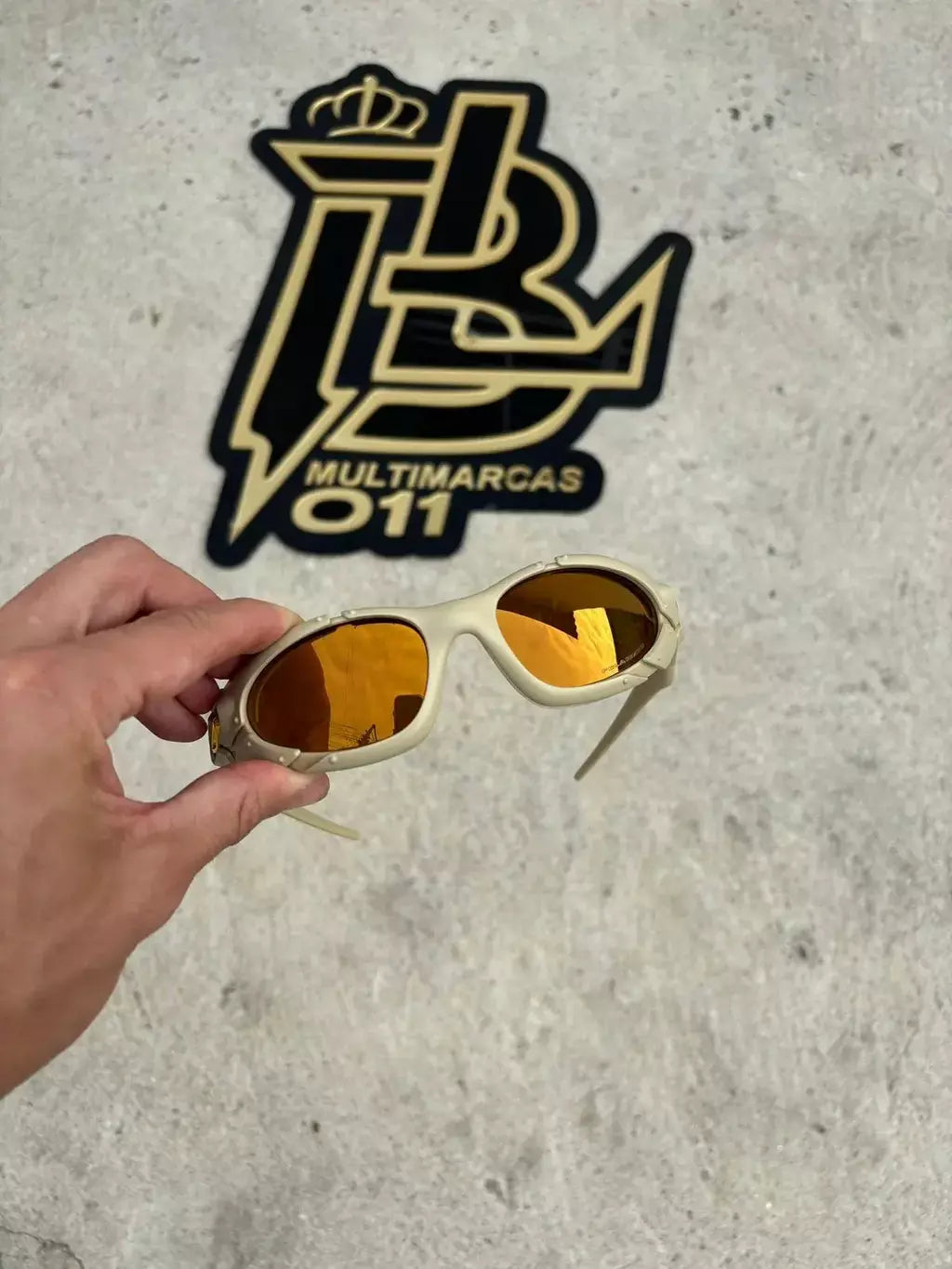 PLATE MATTE LENTES GOLD CAFÉ