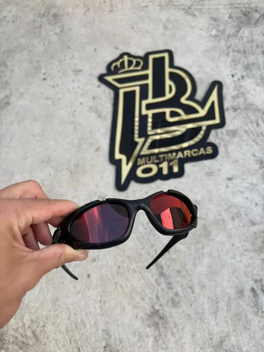 PLATE BLACK LENTES TORCH (SIMBOLO PRATA)