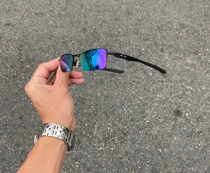 VILÃO PRETO LENTES ARCO-IRIS