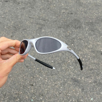 MINUTE CINZA LENTES BLACK