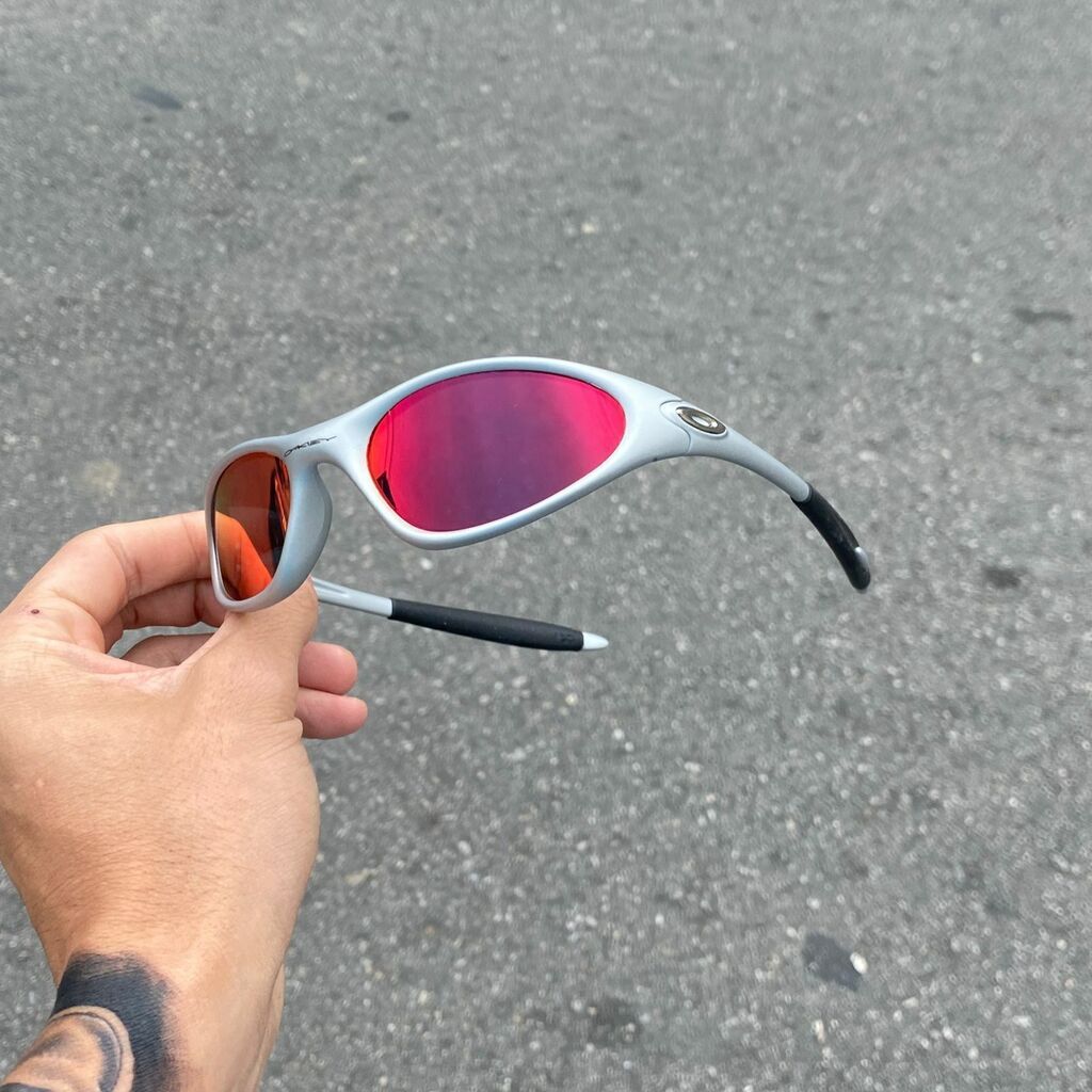 MINUTE CINZA LENTES TORCH