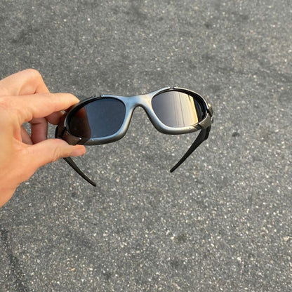 PLATE GRAFITE LENTES BLACK SIMBOLO PRETO