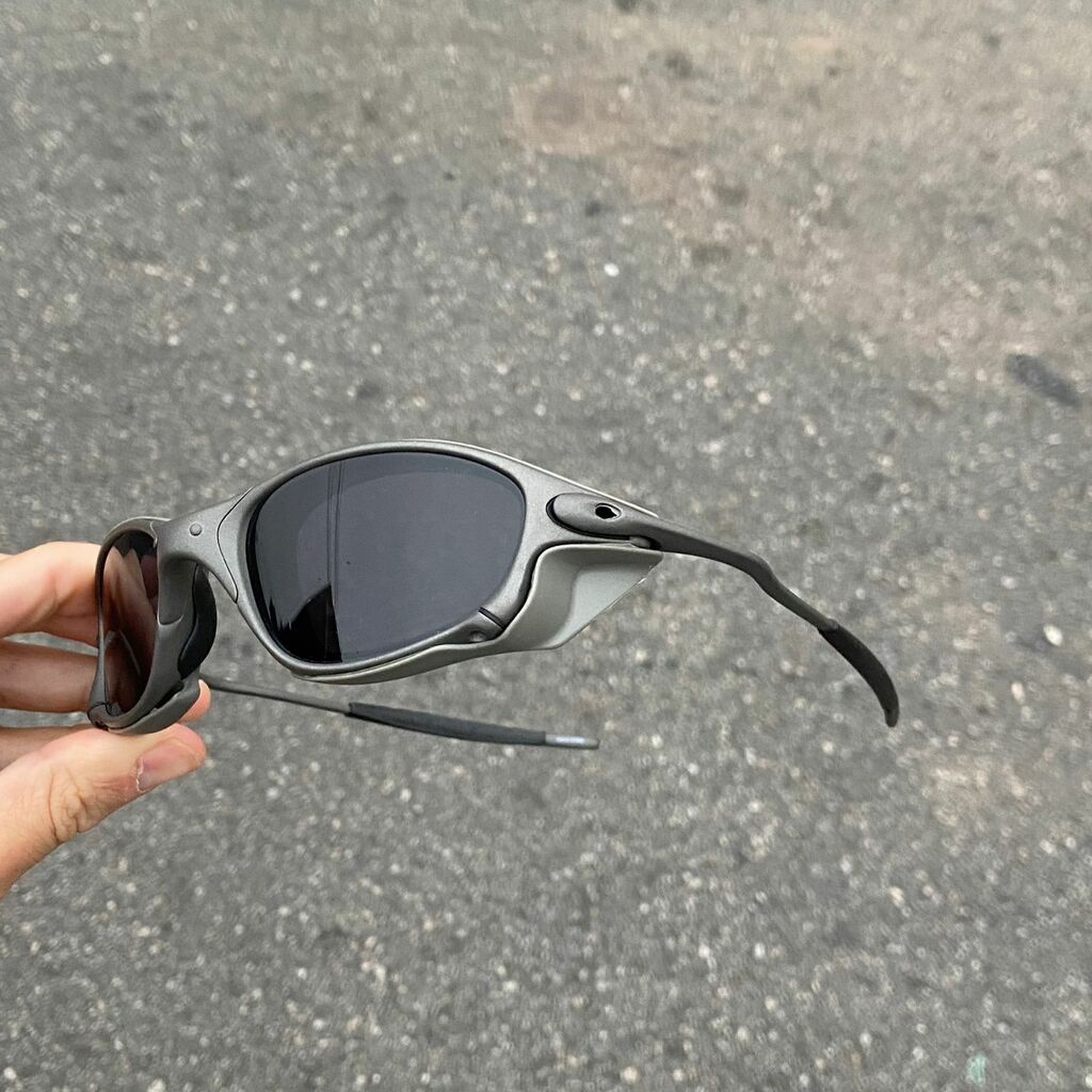 DOUBLE X LENTES BLACK + SIDE BLINDER CINZA