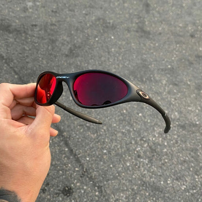 MINUTE PRETO LENTES TORCH