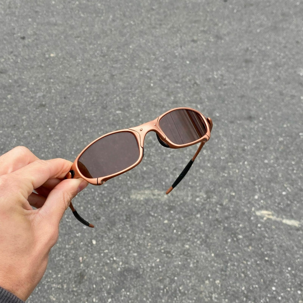 JULIET COOPER LENTES VR28