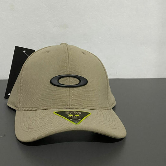BONÉ OAKLEY BEGE