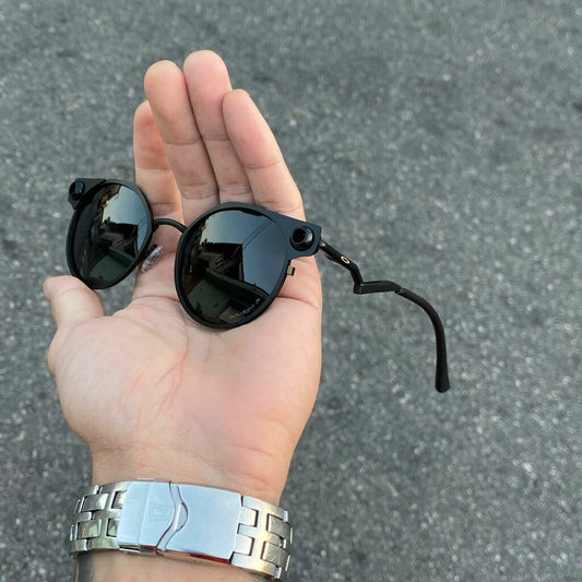 DEADBOLT ALL BLACK