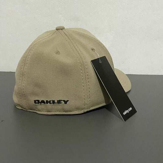 BONÉ OAKLEY BEGE
