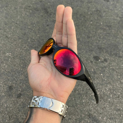 EYE JACKET PRETO LENTES DARK RUBY