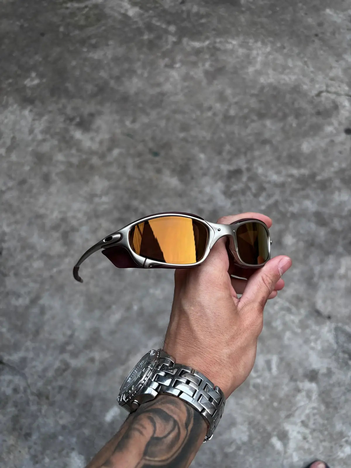 JULIET PLASMA LENTES GOLD CAFÉ KIT MARROM SIDE BLINDER MARROM