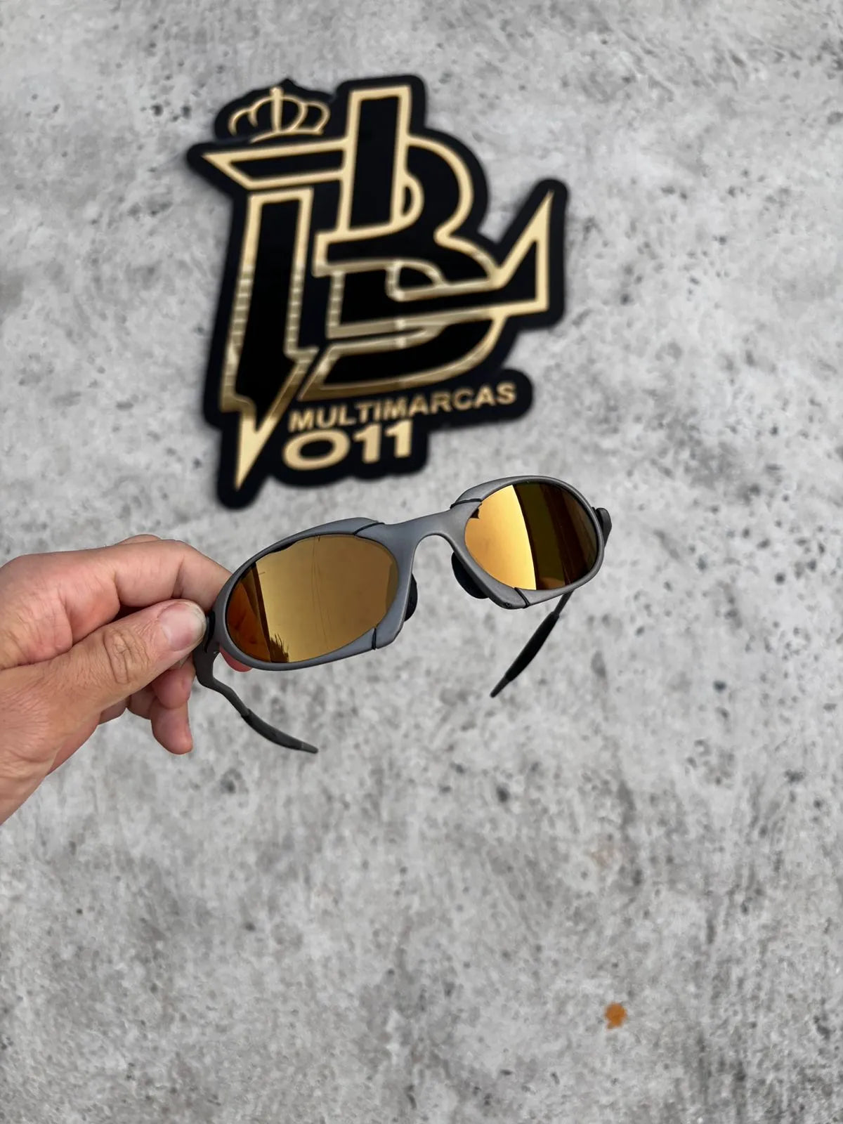 ROMEO1 X METAL LENTES GOLD CAFÉ